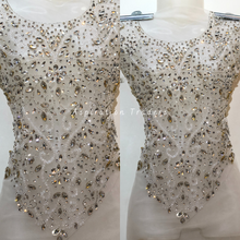 Load image into Gallery viewer, Gloomy Peach Minimal Crystal Stone Beaded Applique Blouse Patch - AB1024
