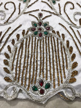 Load image into Gallery viewer, GOLDEN Rhinestone Applique Applique on Taffeta fabric - AP043
